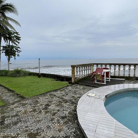 Hotel Les Polygones Kribi Esterno foto